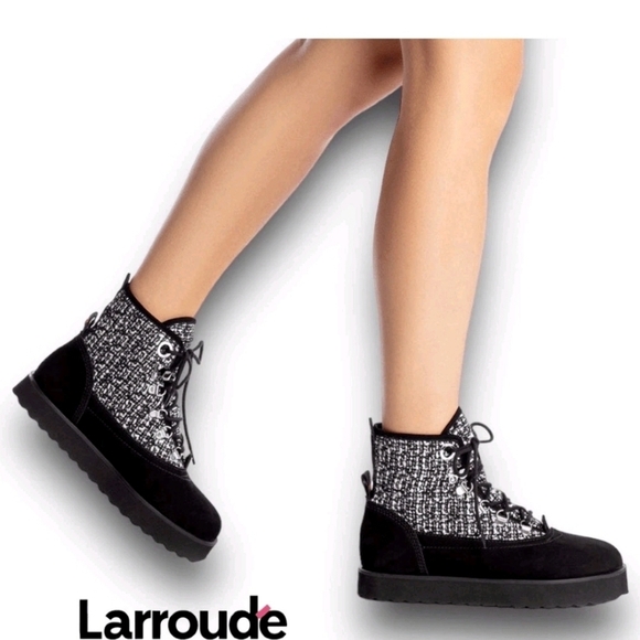 LARROUDE Vail Flat Lace up Boots Size 9 Black Suede Tweed NEW $415 NWOB - Picture 2 of 10